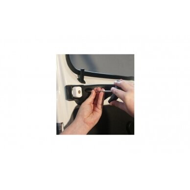 HEOSafe deadlock for vehicle doors 11