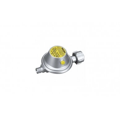 Low pressure regulator 18