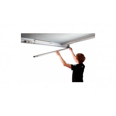 Thule Omnistor 5200 awning 12V motorized silver 3